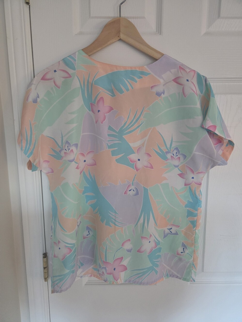 Vintage Pastel Floral Short Sleeve Top